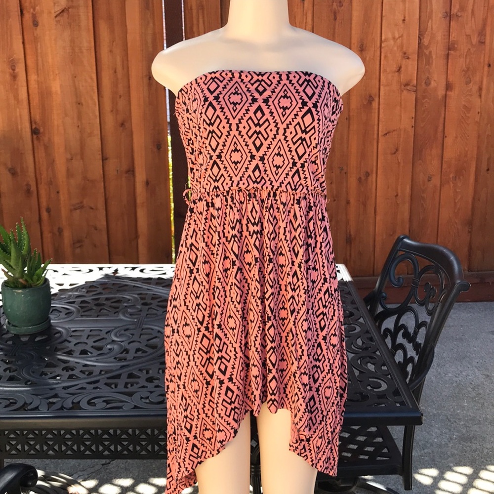 Strapless dress